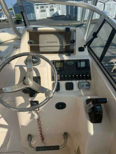 22ft Grady White Yacht For Sale