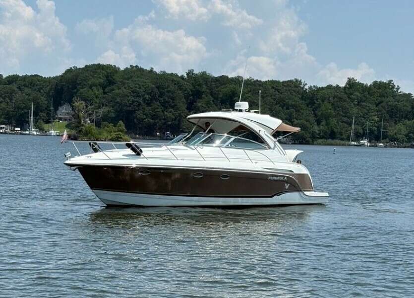 34ft Formula Yacht For Sale
