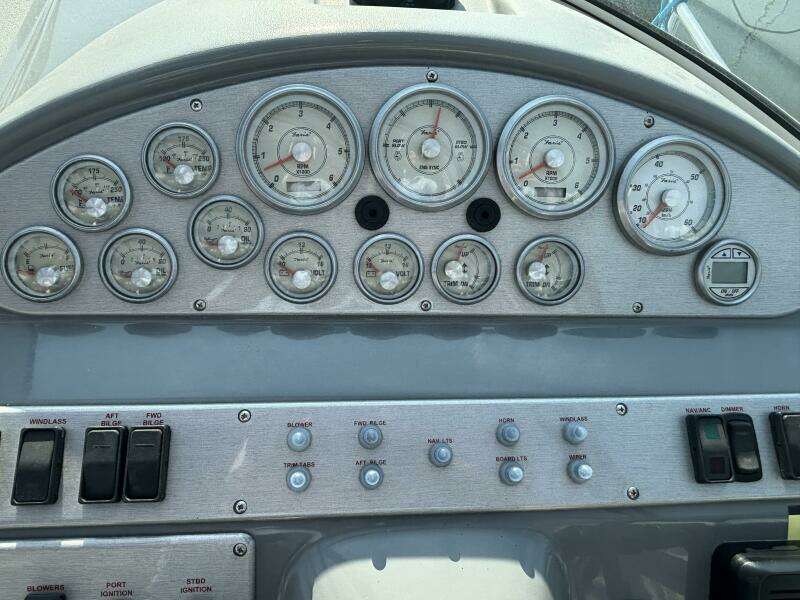 28ft Cruisers Yachts Yacht For Sale