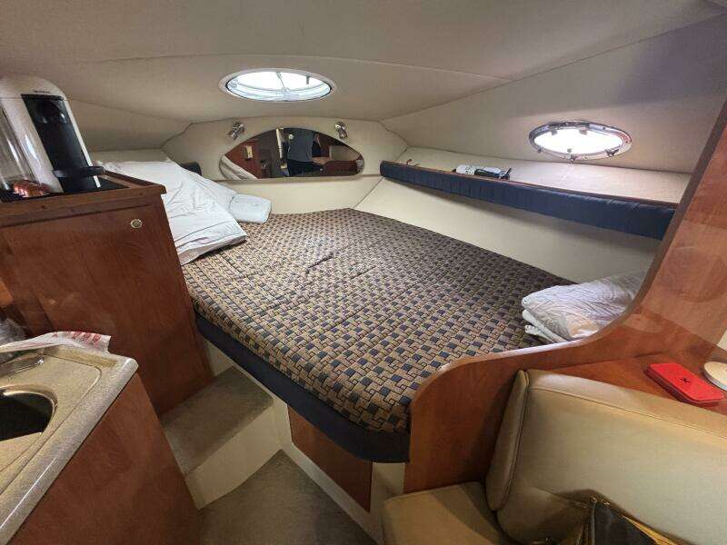 28ft Cruisers Yachts Yacht For Sale