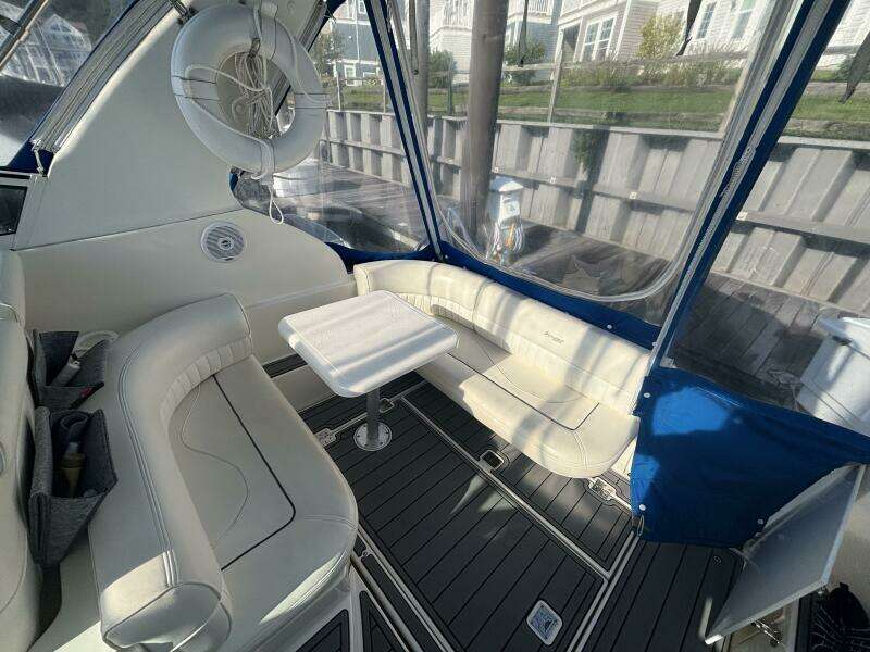 28ft Cruisers Yachts Yacht For Sale