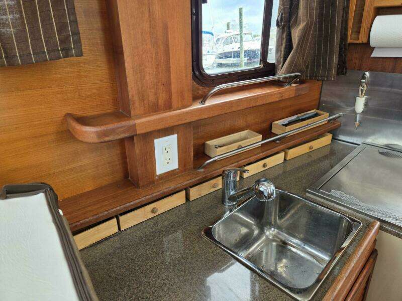 27ft Ranger Tugs Yacht For Sale