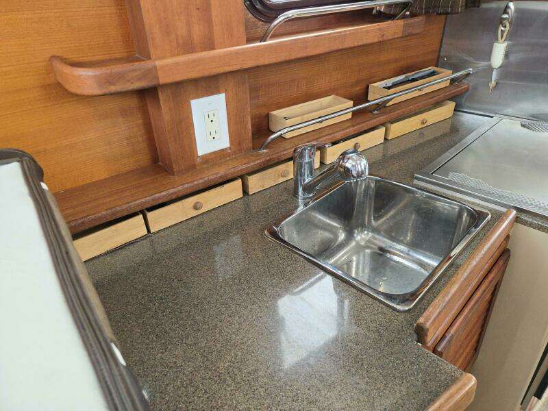 27ft Ranger Tugs Yacht For Sale