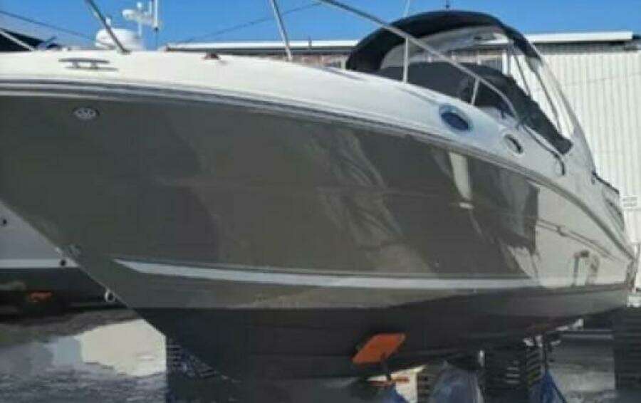 27ft Sea Ray Yacht For Sale