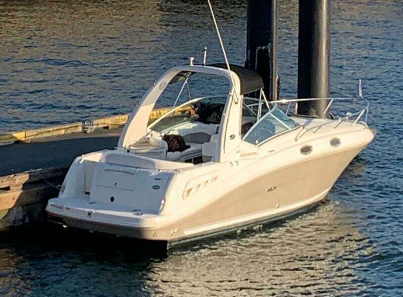 27ft Sea Ray Yacht For Sale