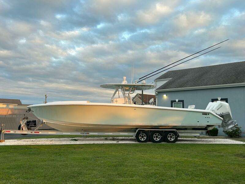 39ft Venture Yacht For Sale