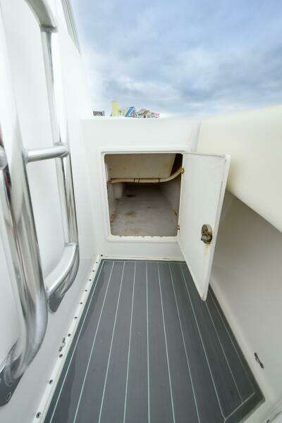 39ft Venture Yacht For Sale