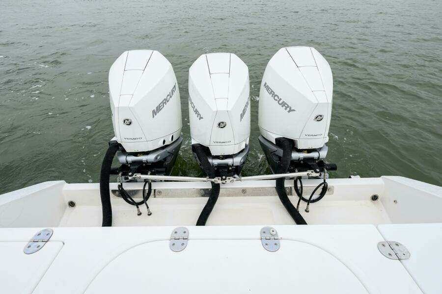 39ft Venture Yacht For Sale