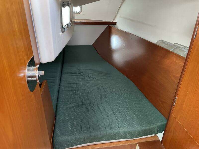 FISH FORUM 32ft Beneteau Yacht For Sale