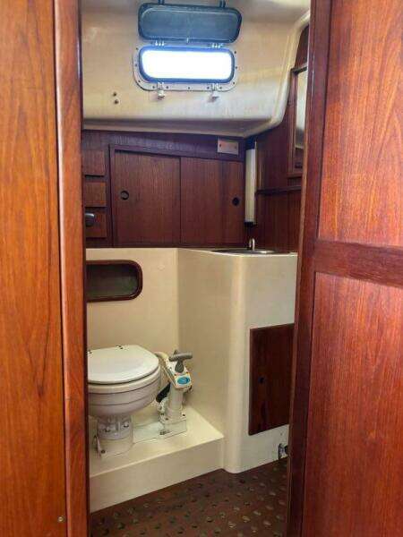 ZONE 34ft Aloha Yacht For Sale