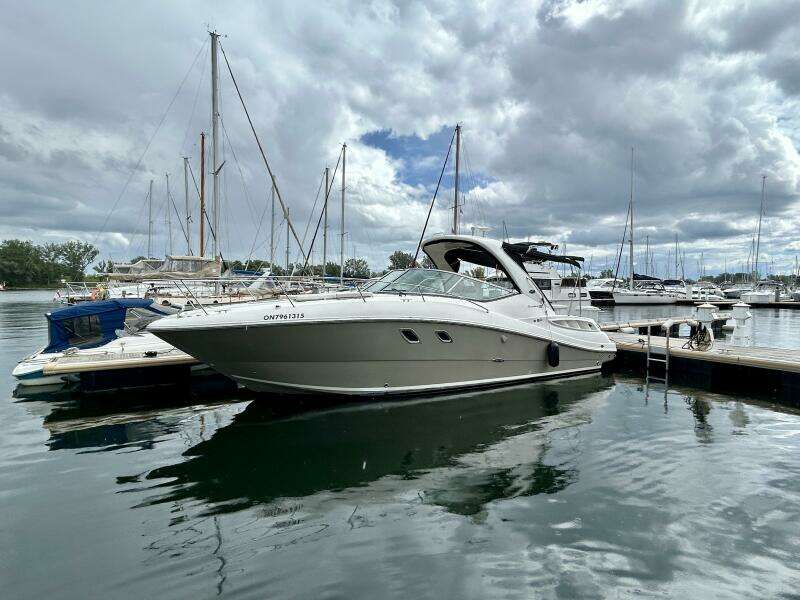 31ft Sea Ray Yacht For Sale