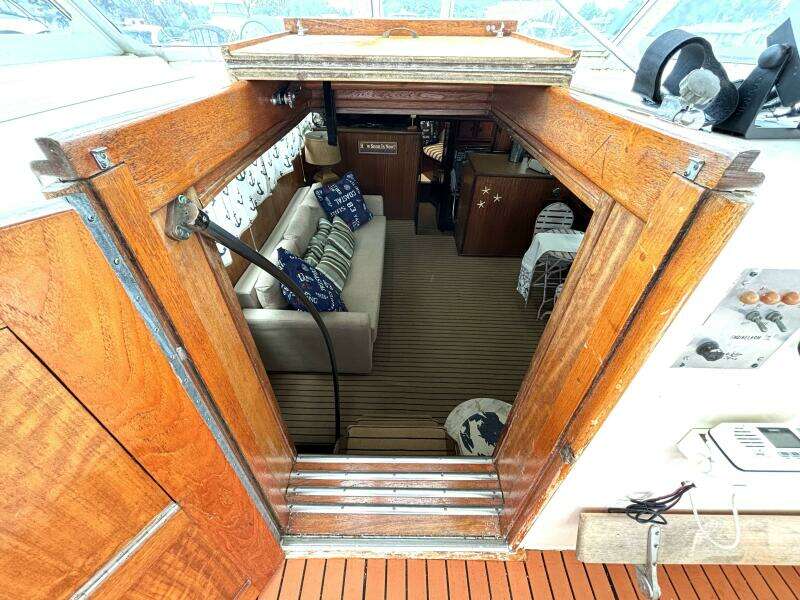 How Soon Is Now  43ft Hatteras Yacht For Sale