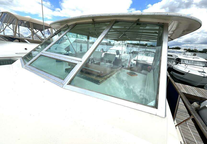 How Soon Is Now  43ft Hatteras Yacht For Sale