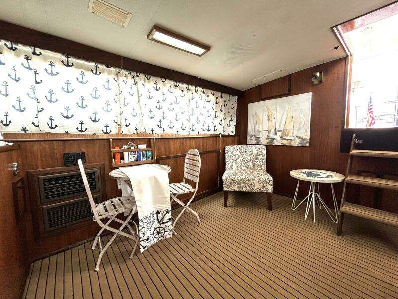 How Soon Is Now  43ft Hatteras Yacht For Sale