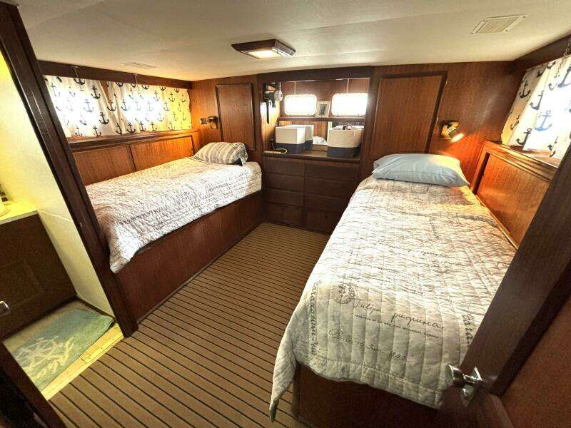 How Soon Is Now  43ft Hatteras Yacht For Sale