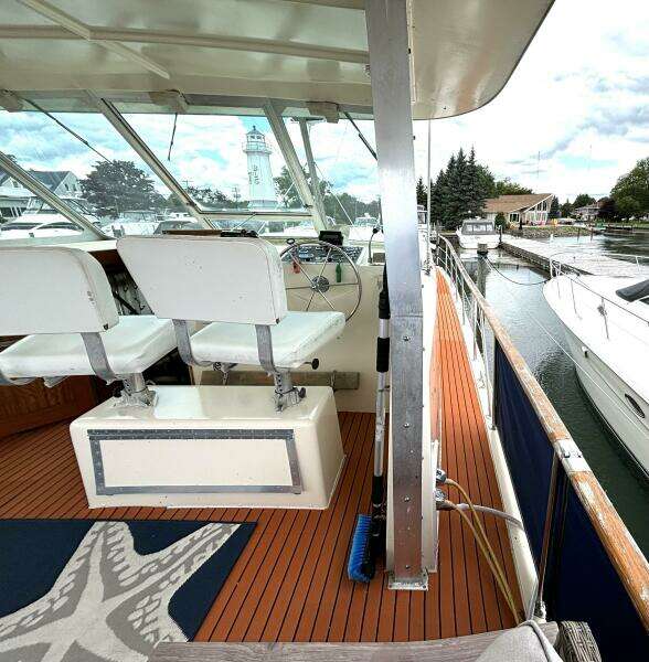 How Soon Is Now  43ft Hatteras Yacht For Sale
