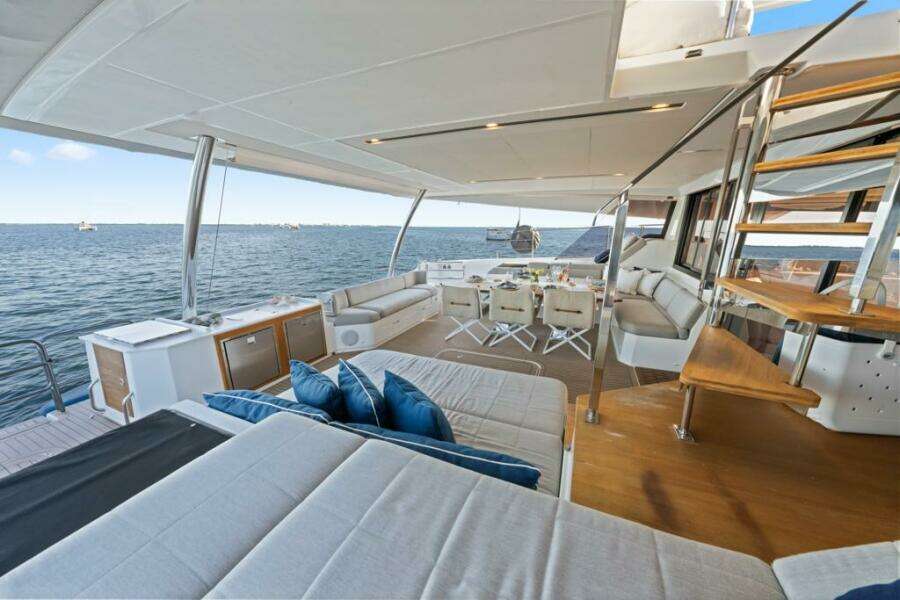ONENESS 67ft Fountaine Pajot Yacht For Sale
