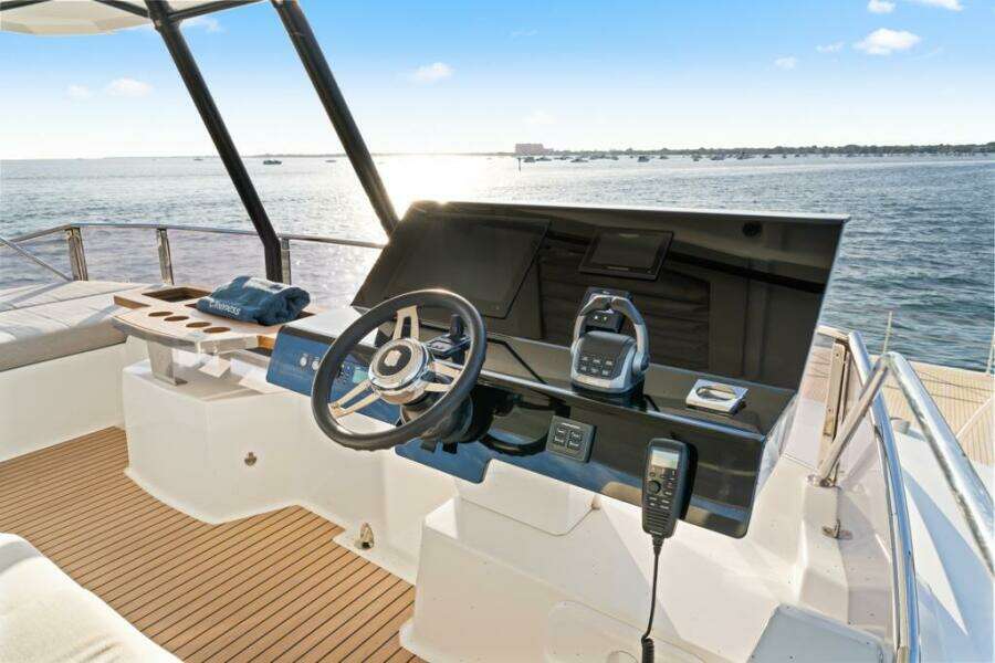 ONENESS 67ft Fountaine Pajot Yacht For Sale