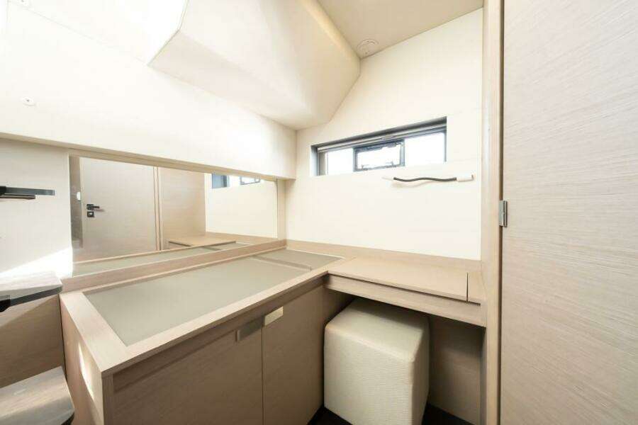 ONENESS 67ft Fountaine Pajot Yacht For Sale