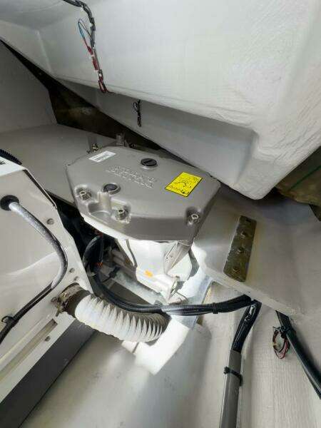 ONENESS 67ft Fountaine Pajot Yacht For Sale