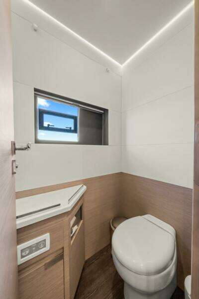 ONENESS 67ft Fountaine Pajot Yacht For Sale