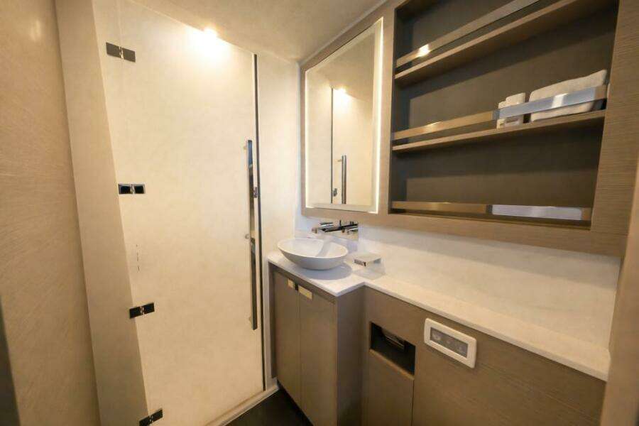 ONENESS 67ft Fountaine Pajot Yacht For Sale
