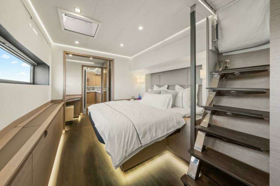 ONENESS 67ft Fountaine Pajot Yacht For Sale