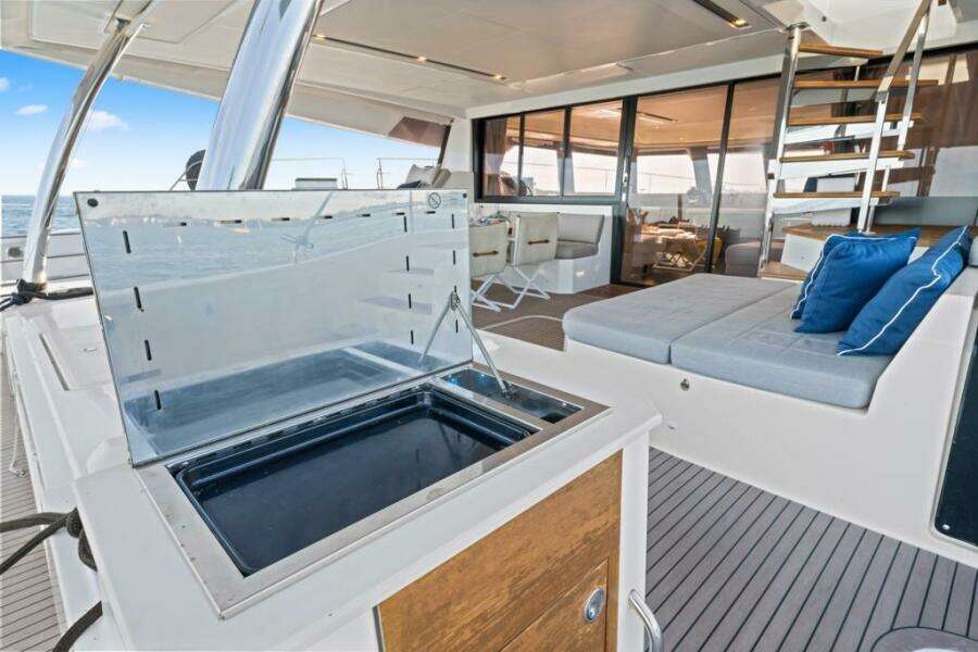 ONENESS 67ft Fountaine Pajot Yacht For Sale