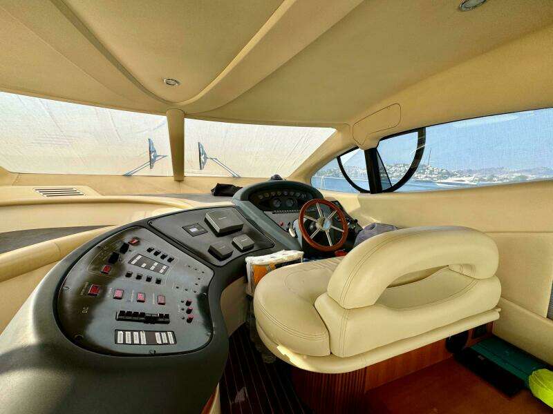 AZIMUT 46 48ft Azimut Yacht For Sale