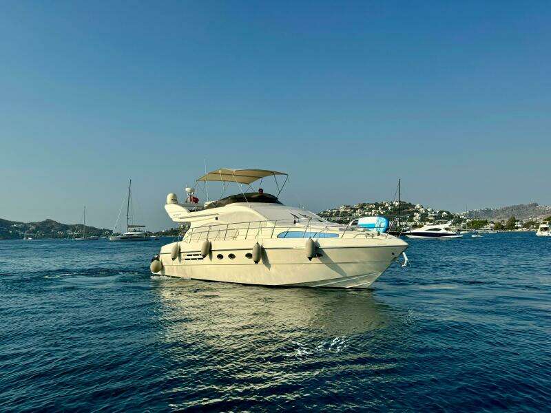 AZIMUT 46 48ft Azimut Yacht For Sale