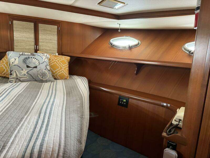 Andiamo 43ft Marine Trader Yacht For Sale