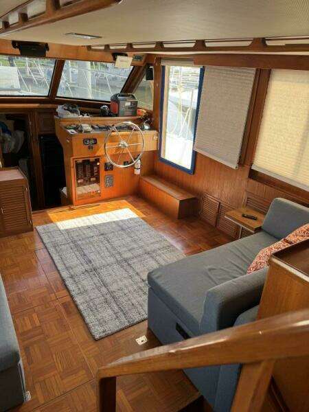 Andiamo 43ft Marine Trader Yacht For Sale