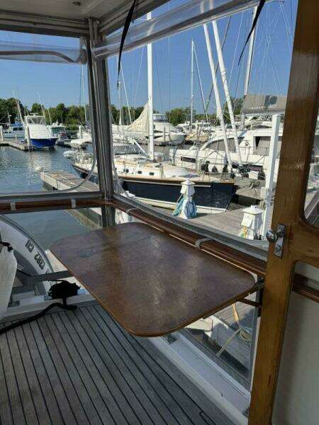Andiamo 43ft Marine Trader Yacht For Sale