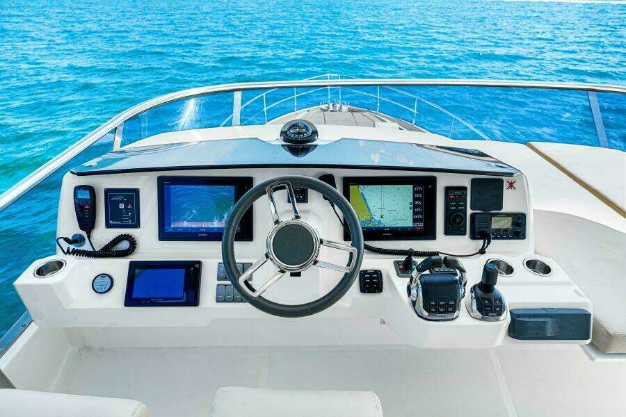 2018 Absolute 60 Flybridge 'Mama's House'