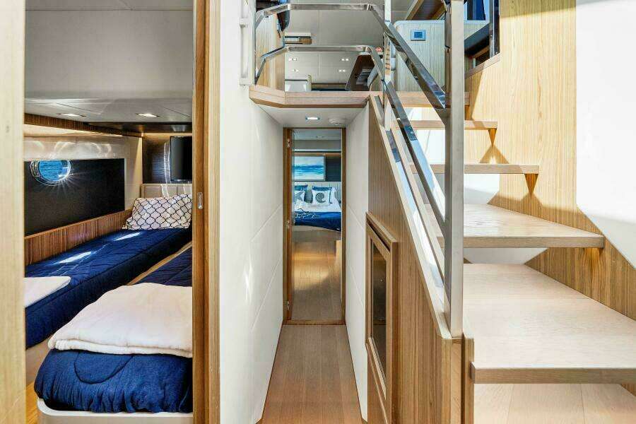 2018 Absolute 60 Flybridge 'Mama's House'