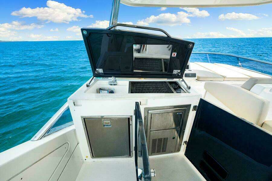 2018 Absolute 60 Flybridge 'Mama's House'