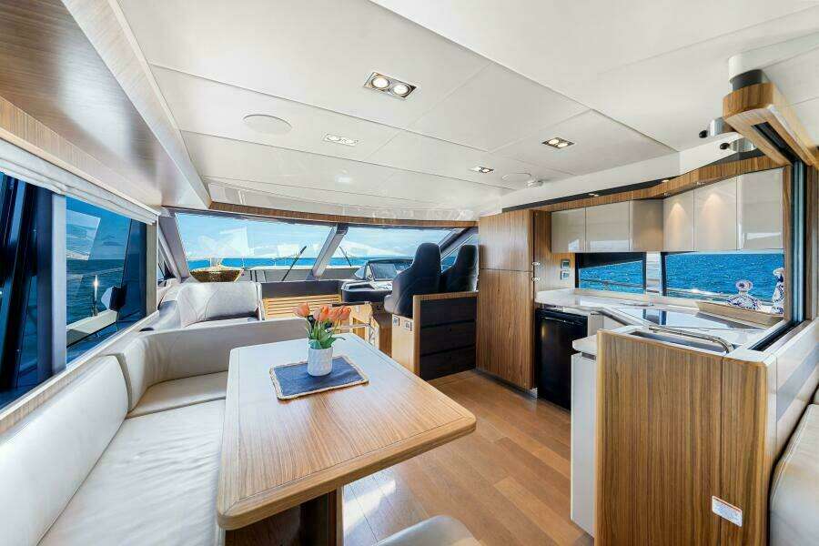 2018 Absolute 60 Flybridge 'Mama's House'