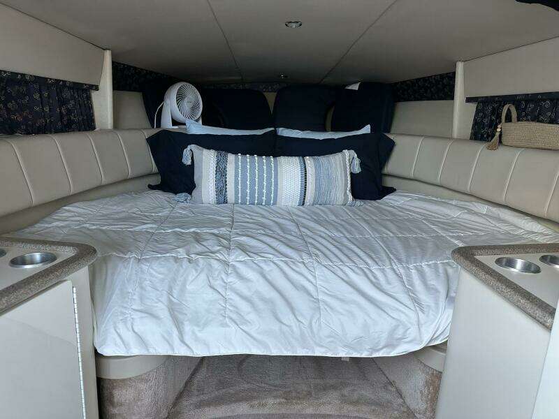 Hats Off 33ft Formula Yacht For Sale