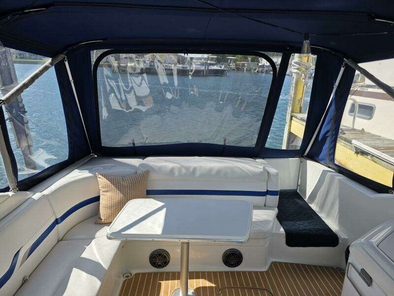 Hats Off 33ft Formula Yacht For Sale
