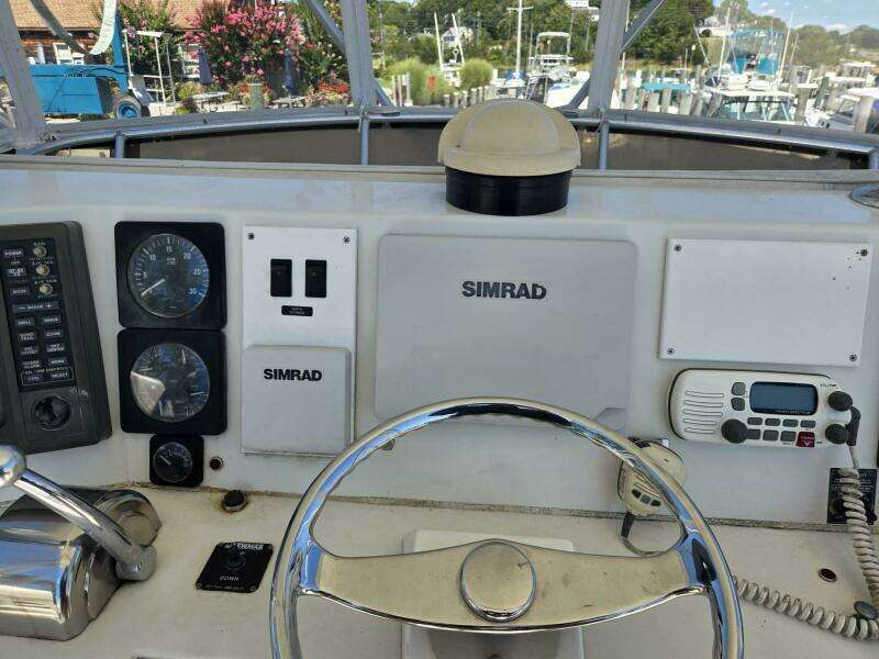 STRIKE ZONE 35ft Egg Harbor Yacht For Sale