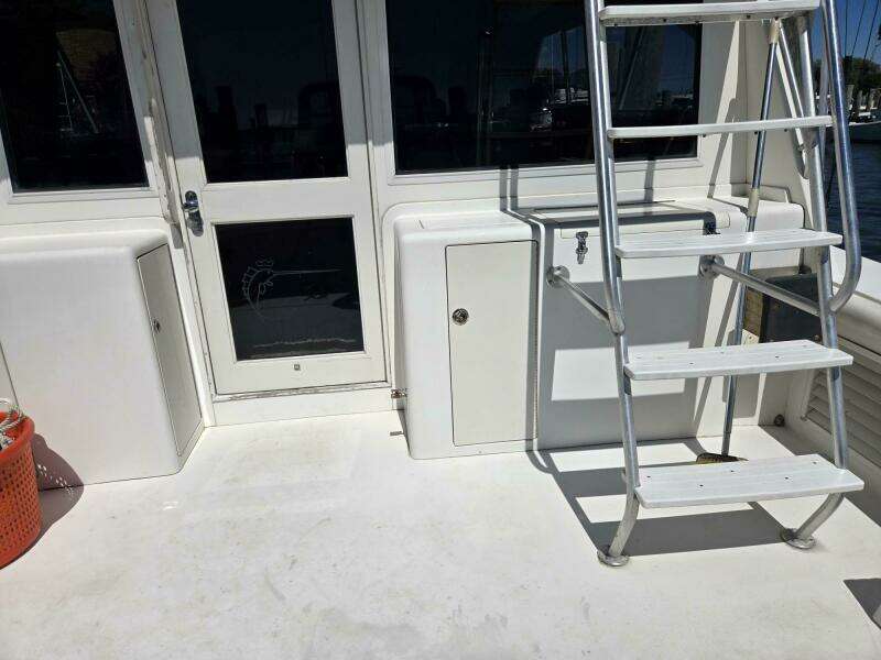 STRIKE ZONE 35ft Egg Harbor Yacht For Sale