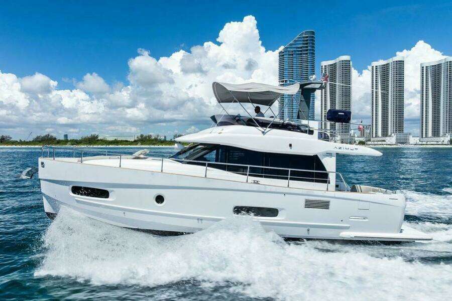 ROMA  43ft Azimut Yacht For Sale