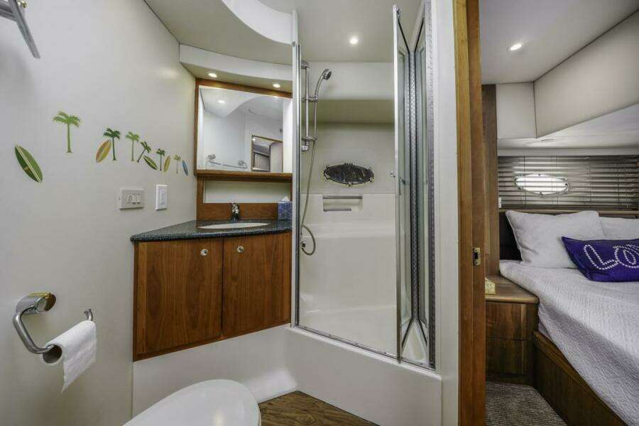 Just Joyce 47ft Silverton Yacht For Sale