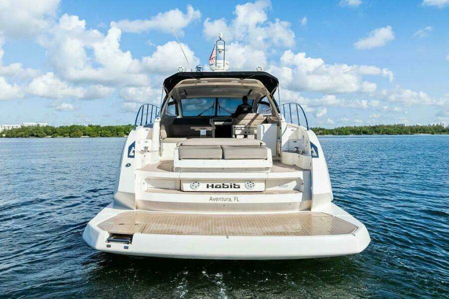 28ft Azimut Yacht For Sale