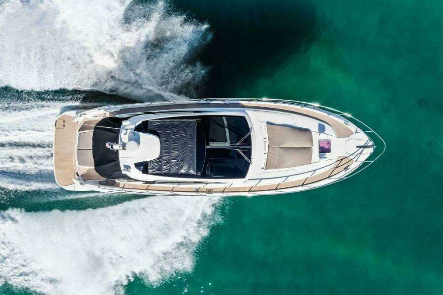 28ft Azimut Yacht For Sale