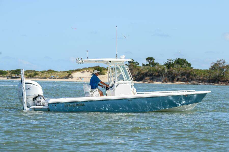 24ft Everglades Yacht For Sale