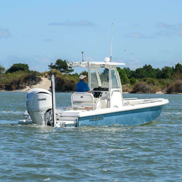 24ft Everglades Yacht For Sale