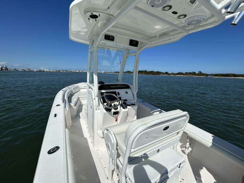 24ft Everglades Yacht For Sale