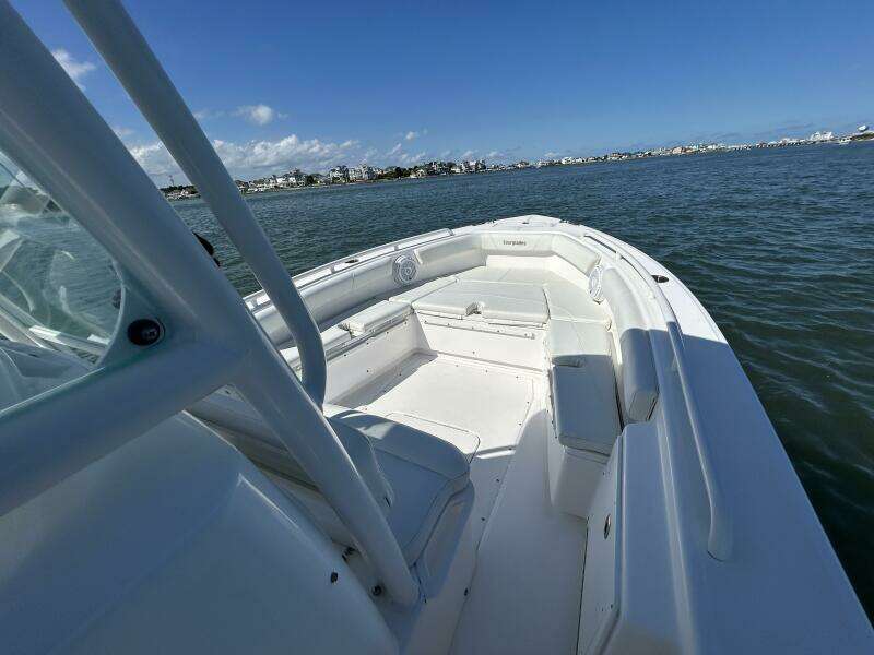 24ft Everglades Yacht For Sale