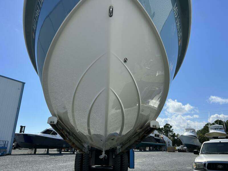 24ft Everglades Yacht For Sale